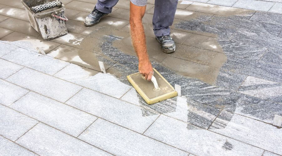 Professional residential roofers in Waverly, MO